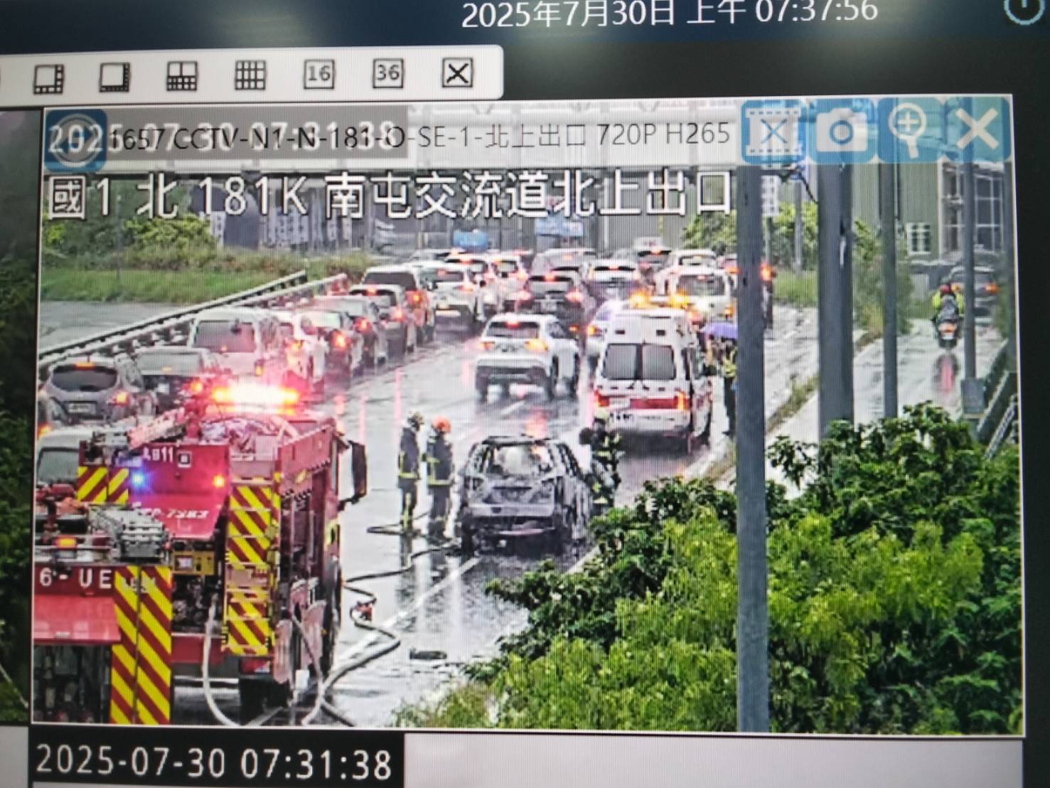國道1號南屯段自小客車突發火燒車 幸無人傷亡、消防緊急撲滅