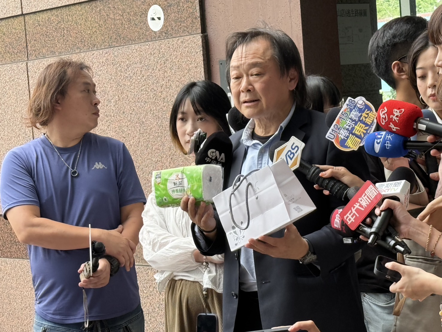 反對續推823罷免　王世堅籲止戰：千金之子不死於市 207