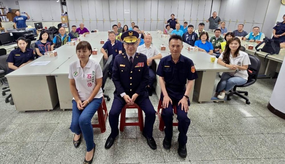 《圖說》海山分局埔墘派出所新任所長布達典禮，貴賓同慶，場面隆重熱烈。〈海山分局提供〉