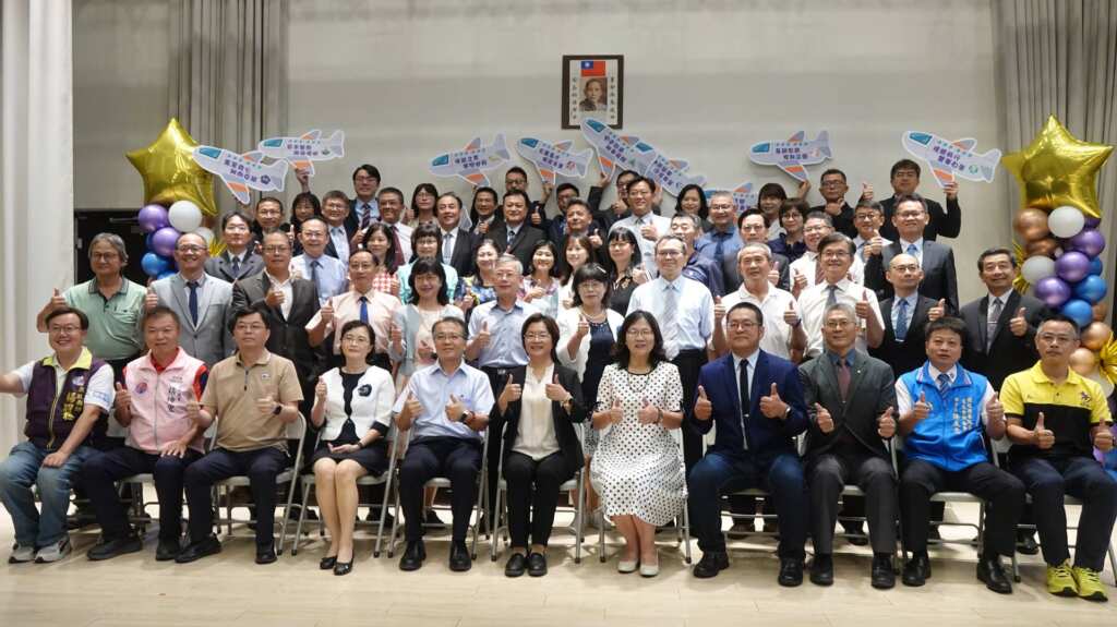 ▲彰化縣114學年度中小學校長交接典禮合影。(記者林明佑攝)