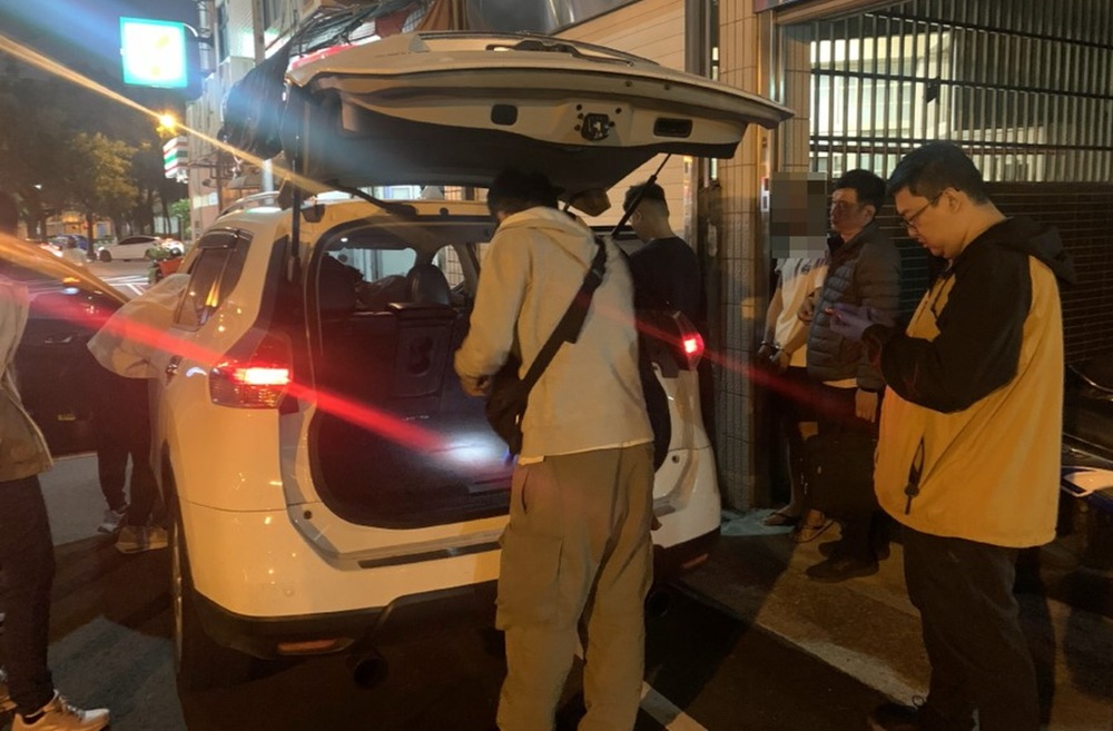 偽裝計程車接送販毒 假冒買家誘捕毒車查獲K他命 213 cnews204250731a04