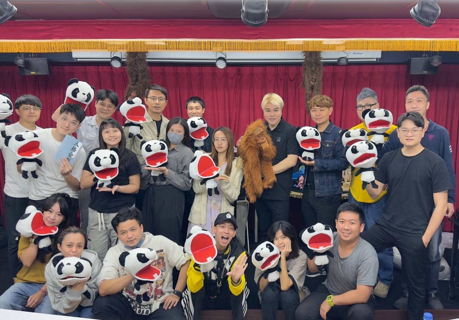 小魔張孝行堅持讓每一位觀眾都能享受當下的快樂與感動。(圖/小魔張孝行 提供)