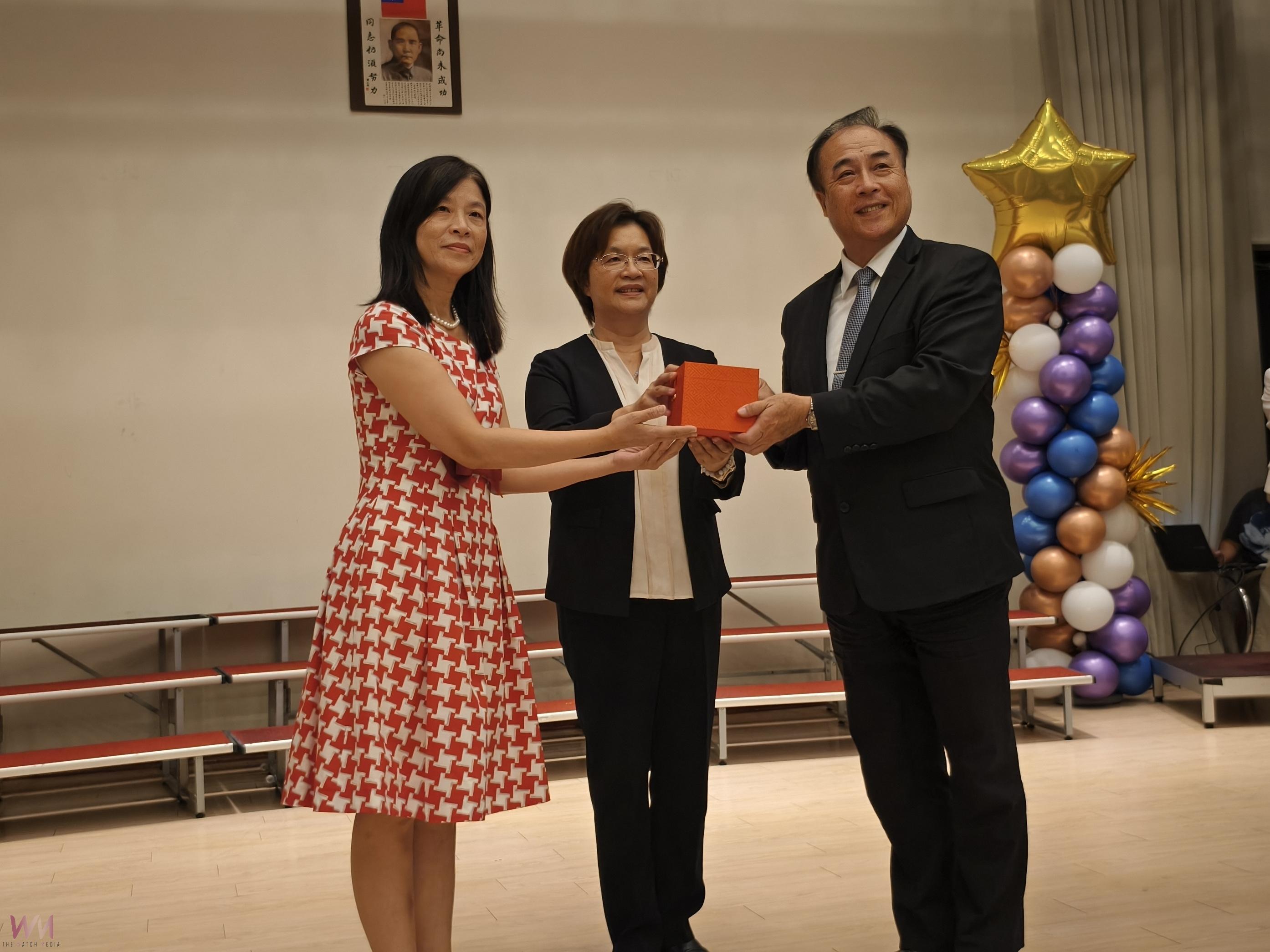 (有影片)/彰化114學年度38校校長交接 王惠美:教育是薪火相傳的使命 - https://www.watchmedia01.com