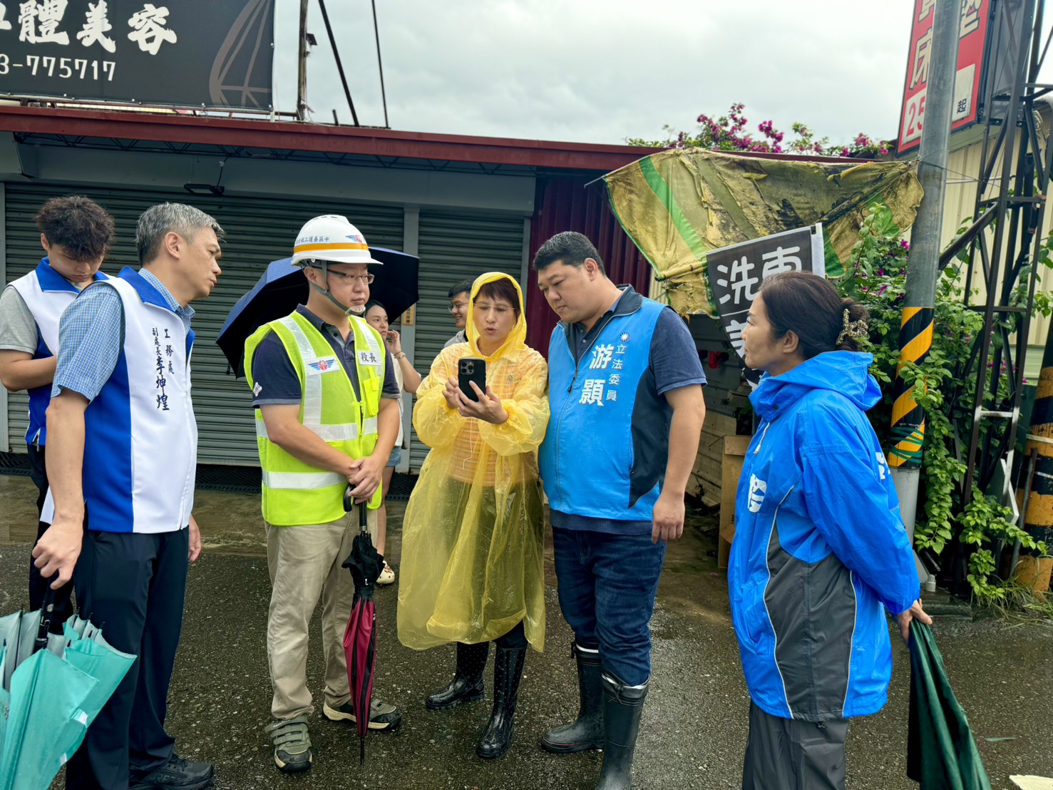 竹山暴雨釀災!集集外環道中斷 游顥立委率隊勘災盼中央地方加速搶修