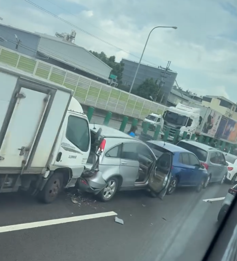 未保持安全距離釀禍! 國道1號台中路段7車追撞