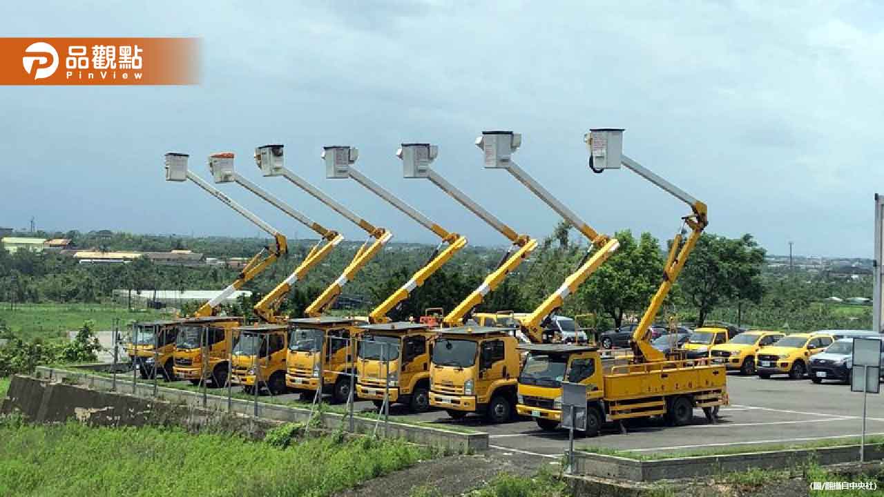 「台電英雄」李元瀚今公祭!7輛工程車舉臂送別
