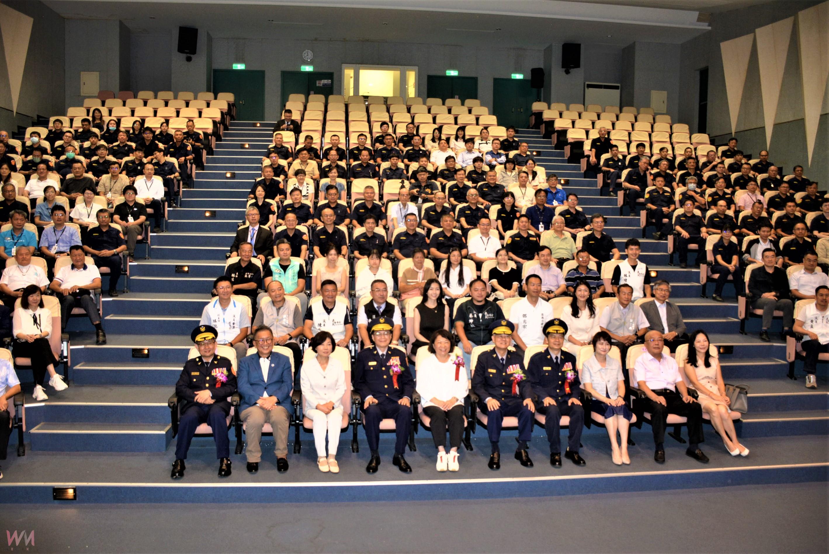 嘉市警局卸、新任局長交接 期勉帶領團隊、守護嘉園 - https://www.watchmedia01.com