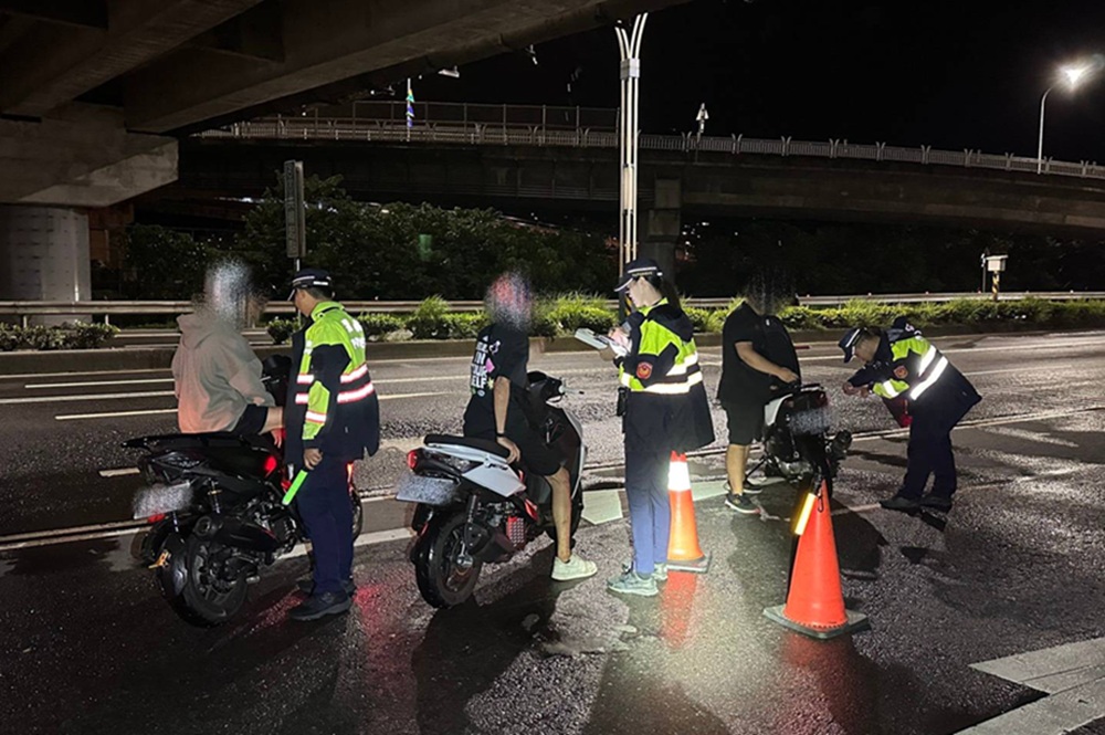 約女網友北海岸吃粽子 25歲男掛偽造汽車牌糗了 227 cnews204250802a05