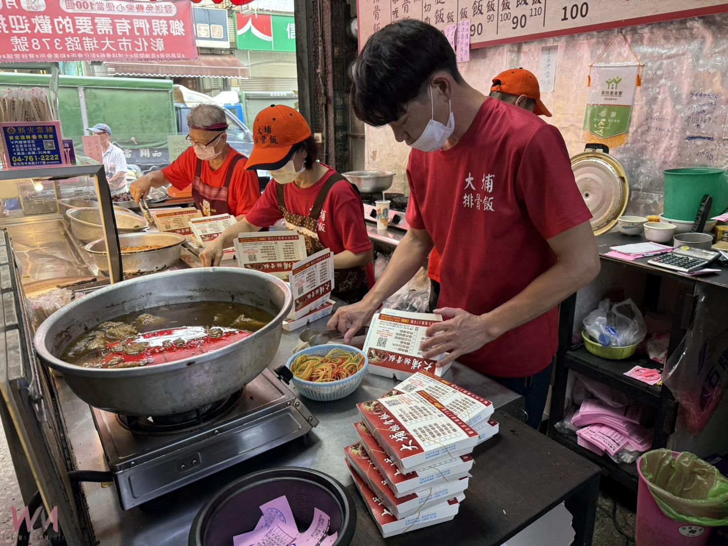 (有影片)/秒殺!彰化大埔排骨飯免費發送愛心便當 民眾冒雨排隊搶領 - https://www.watchmedia01.com