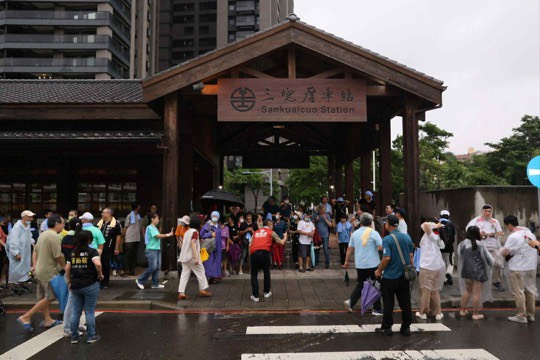 「爸氣登場」健走活動在豐裕里溫馨登場!風雨無阻 社區攜手走出父親節回憶 - https://www.watchmedia01.com