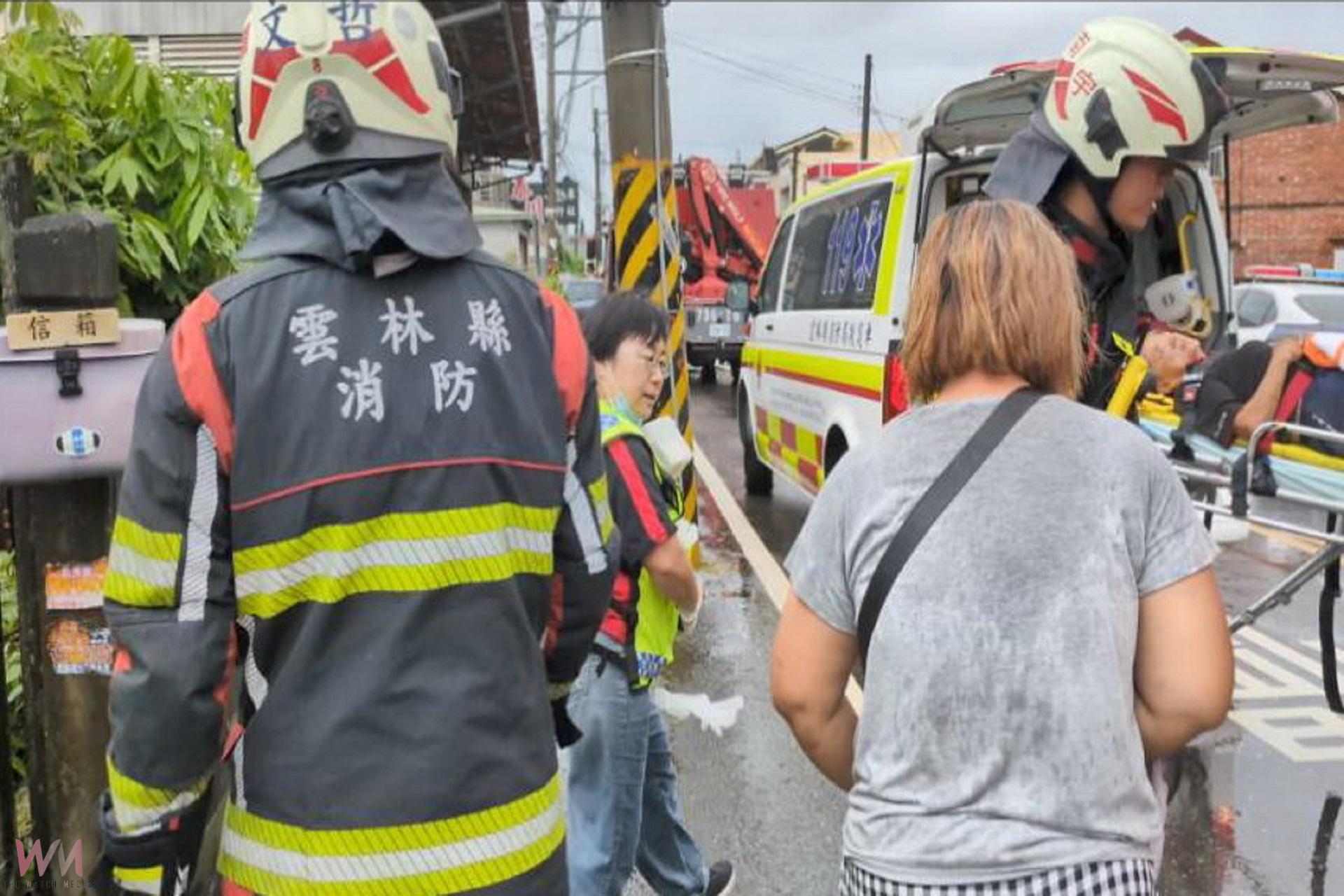 斗南老屋不堪強降雨倒塌 壓傷屋主黃婦警消搶救送醫 - https://www.watchmedia01.com