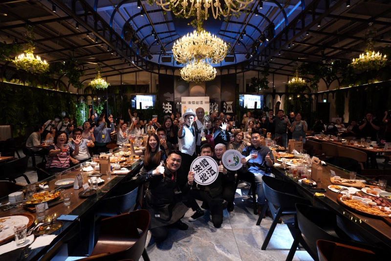 第一屆決讚地酒天茶地酒文化展演大成功-開車不喝酒、喝酒不開車。(圖/農村水保署台中分署)