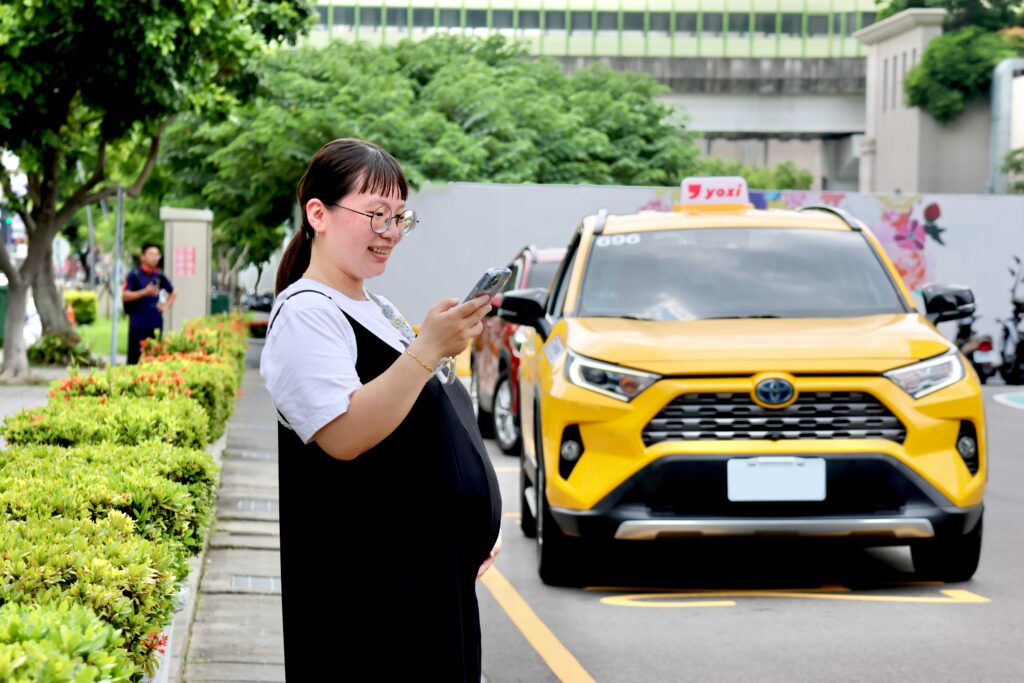 上路滿月3700人申請 台中「好孕專車」使用乘車金破百萬 1 好孕專車守護孕媽咪 0