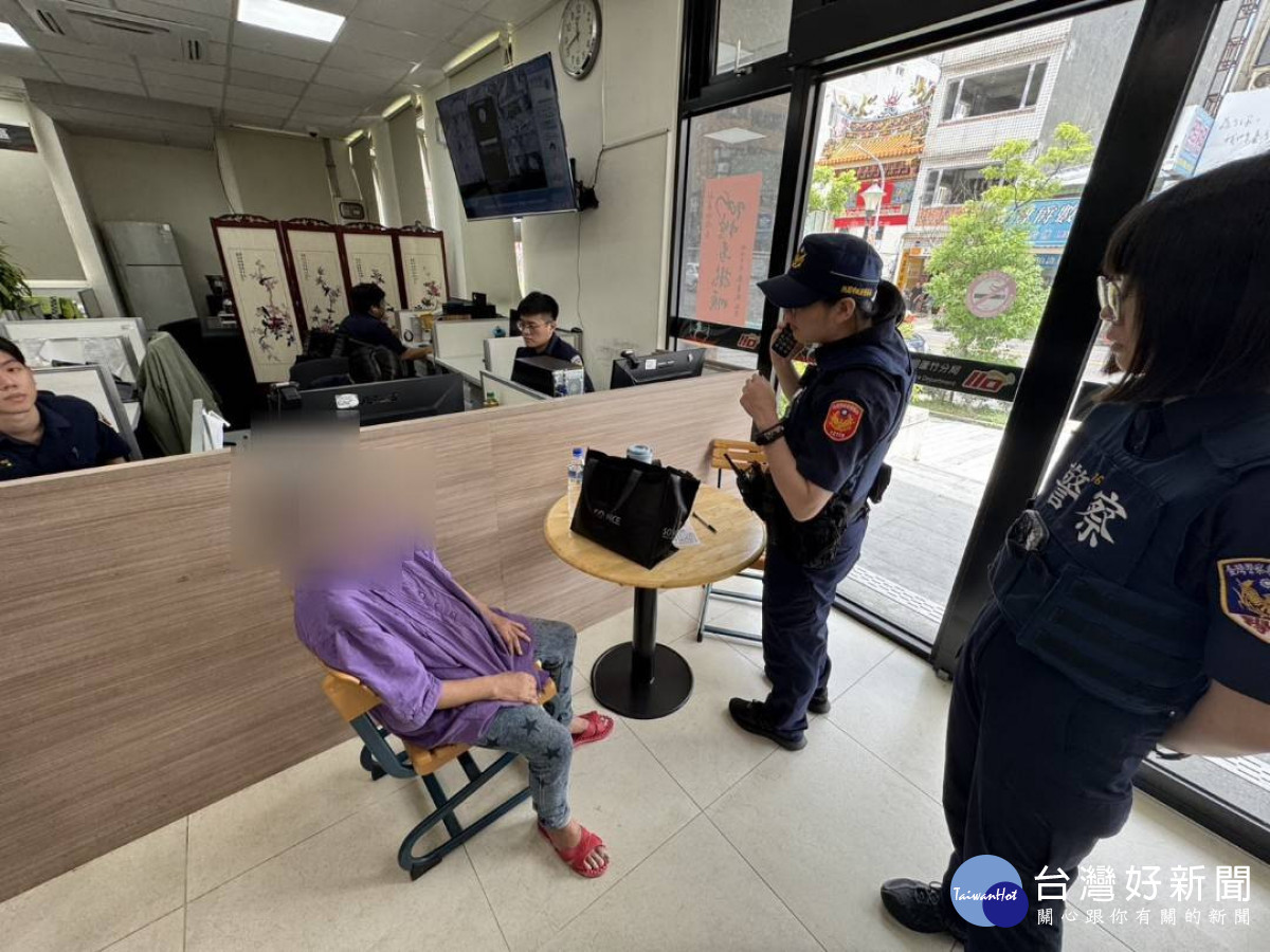 洗腎婦南崁迷途,警耐心溝通助返醫院。