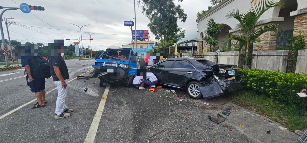 丈夫開車妻看診剛下車被撞! 花蓮台9線車禍3人受傷1人ohca