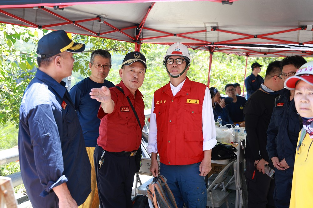 高市府送暖「整隻豬配送」! 陳其邁親赴桃源區部落助重建 228 高市府送暖「整隻豬配送」! 陳其邁親赴桃源區部落助重建 227