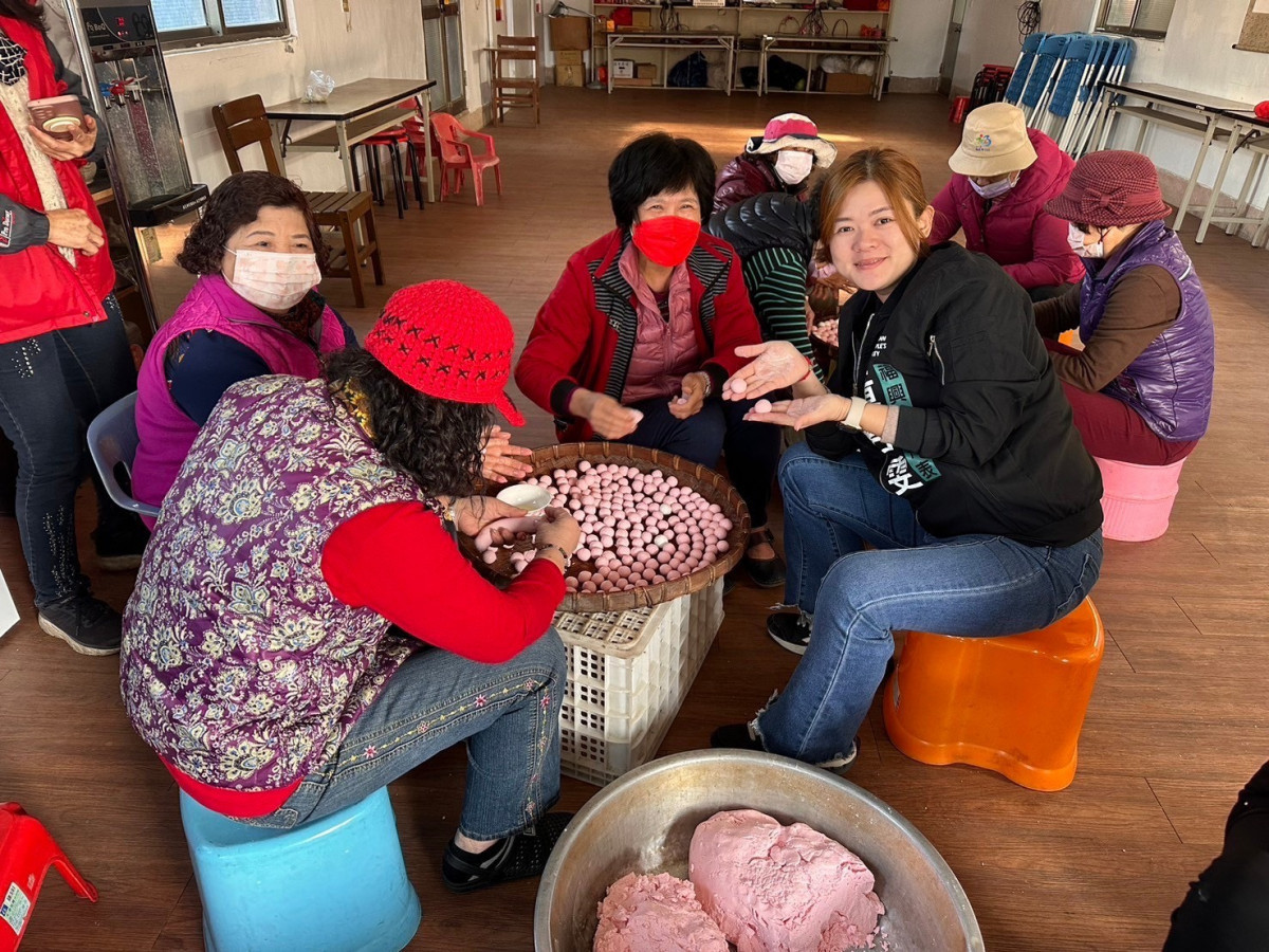 嘲諷女性妝容惹議,民眾黨彰化黨部怒批王義川:性別不是笑話、尊嚴不容踐踏。圖/民眾黨彰化縣黨部提供