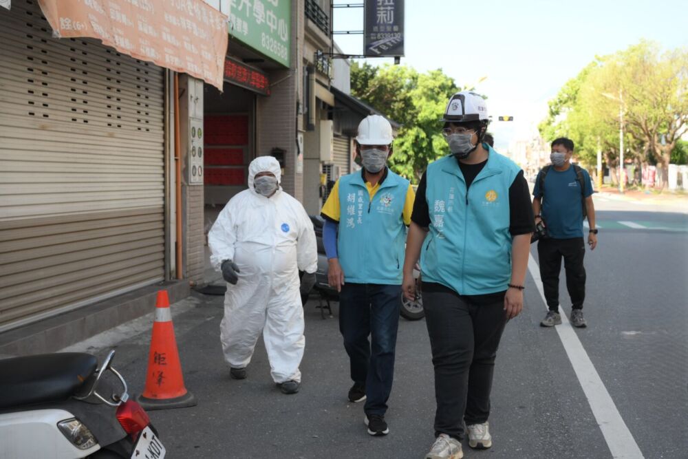 預防屈公病、登革熱 魏嘉彥指示噴藥消毒作業 224 預防屈公病、登革熱 魏嘉彥指示噴藥消毒作業 223