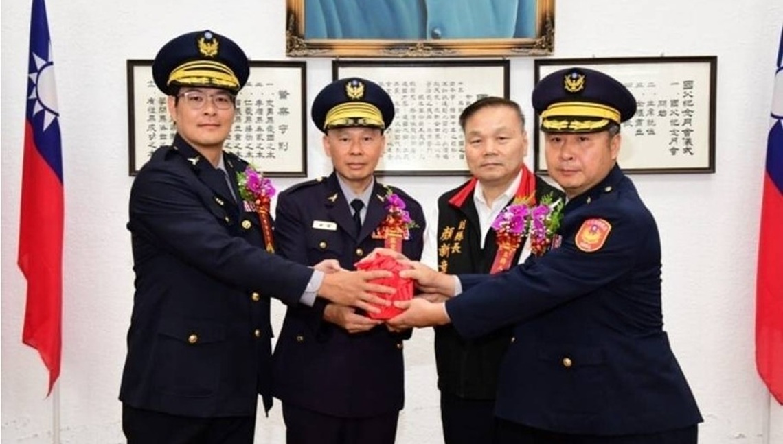 花縣顏副縣長期許新任分局長 以專業及熱忱服務民眾