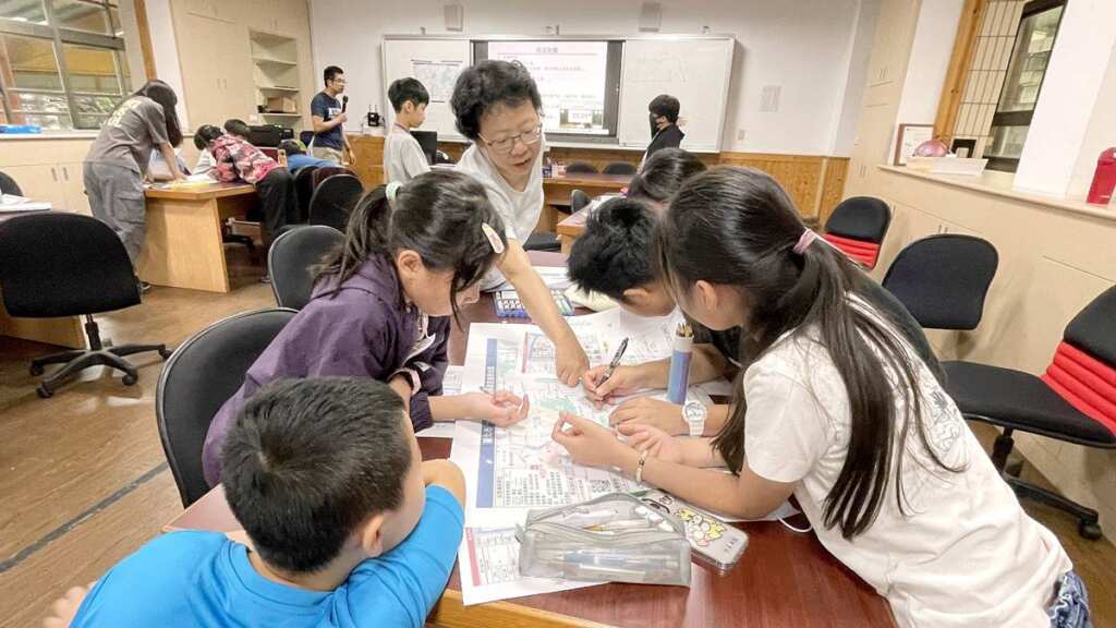 ▲分組製作社區防災地圖。