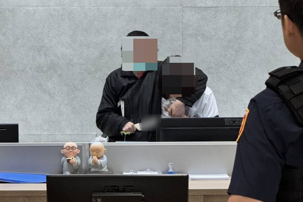 拿刀挾持佛寺女員工 40歲男揚言揭弊警隊長1招救人 222 cnews204250808a03