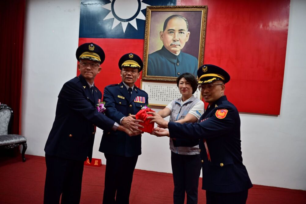 饒慶鈴主持台東警局布達交接　親授新任成功分局長二線四星官階 231