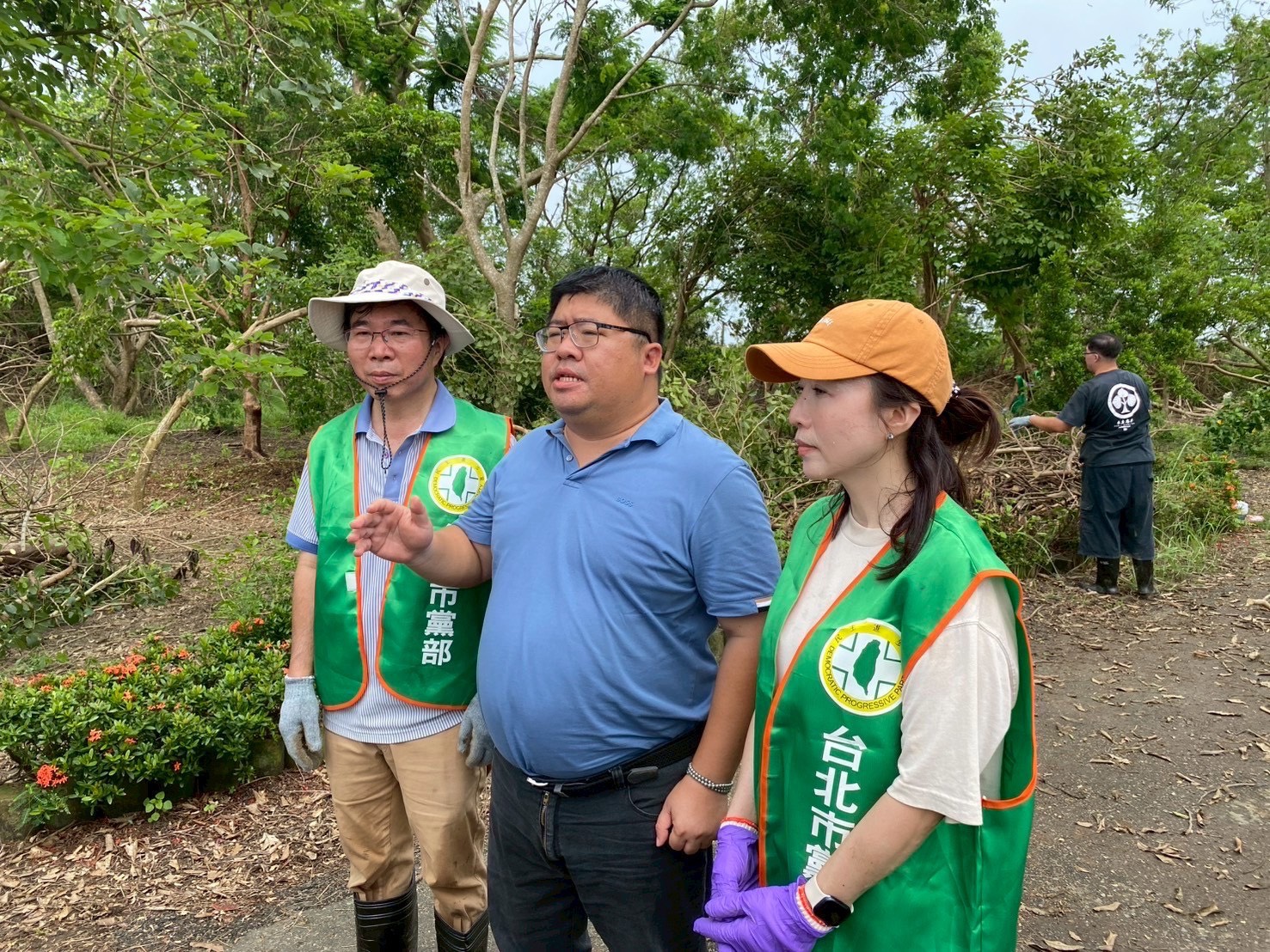 民進黨跨縣市伸援手　台北黨部志工團助嘉義加速災後復原 247