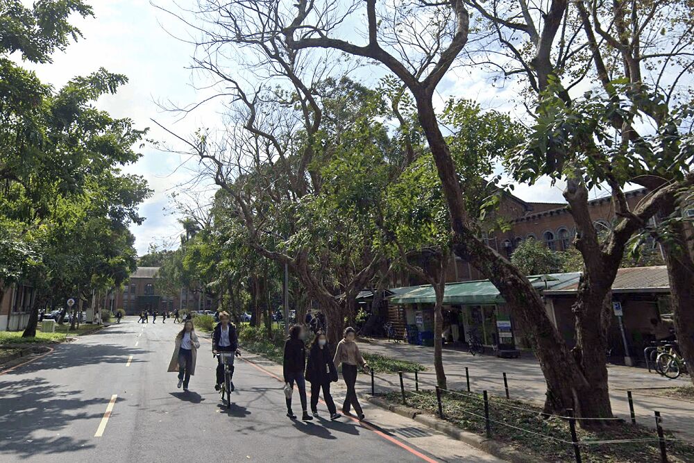 闖台大攔查抓人嚇壞學生 移民署認錯致歉 250 照片來源:Google Map實景截圖