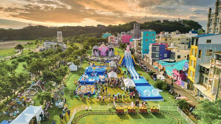 2025旗津風箏節8/9登場 看風箏、玩水樂園 搭渡輪最便利