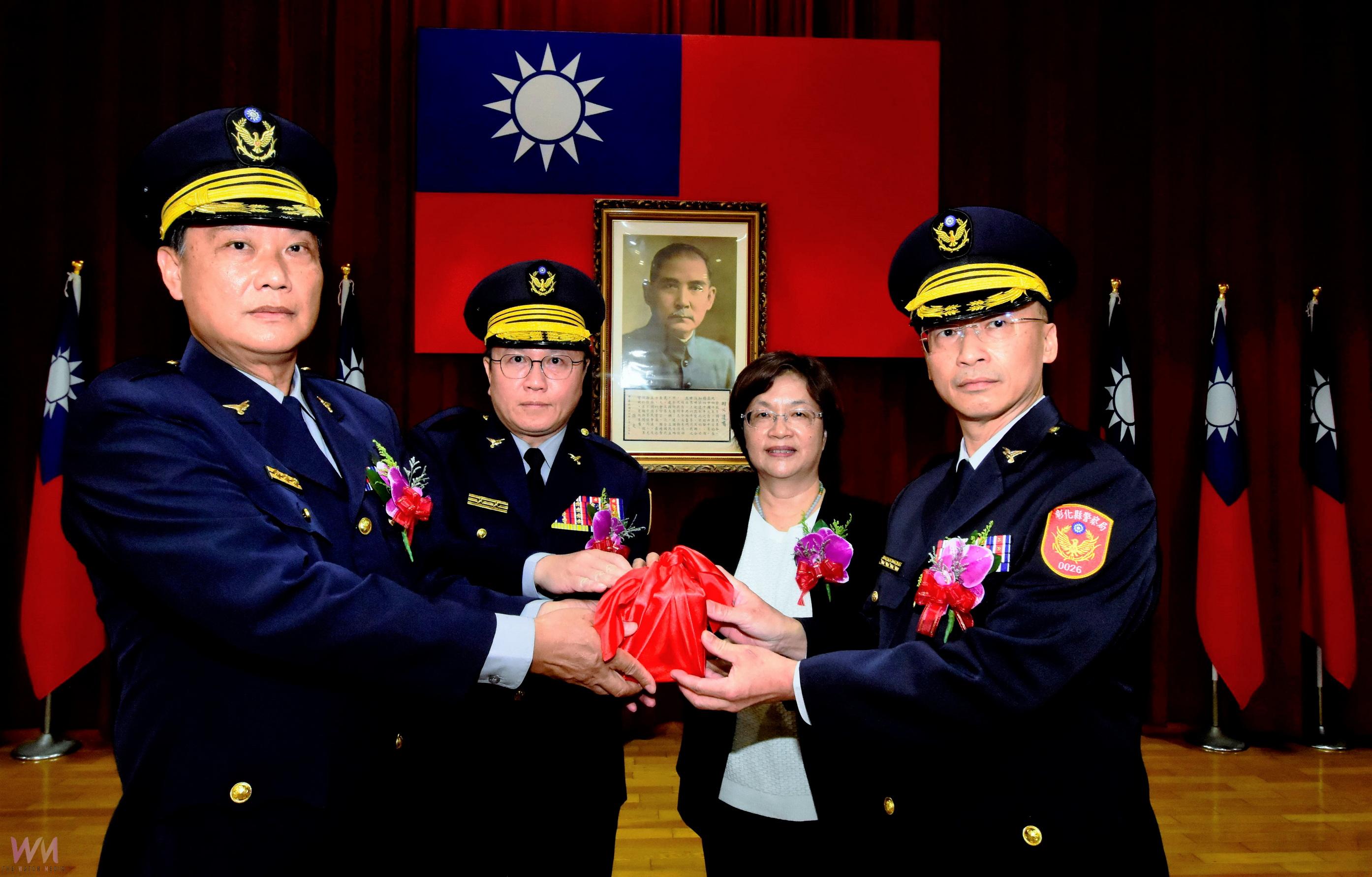 彰化警局人事異動溫馨登場 父親節交接典禮上演感人一幕 - https://www.watchmedia01.com