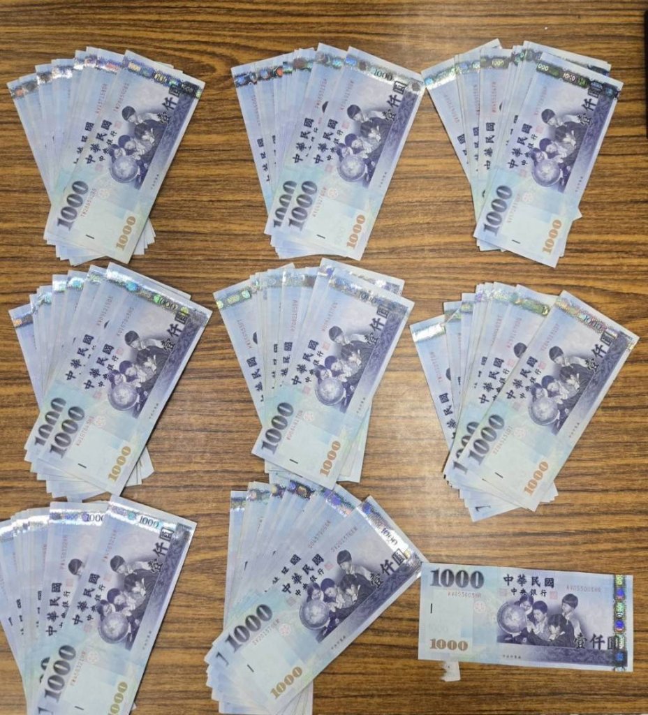 霧峰民宅保險箱遭竊損失逾千萬！-　警追緝百公里48小時內逮竊嫌