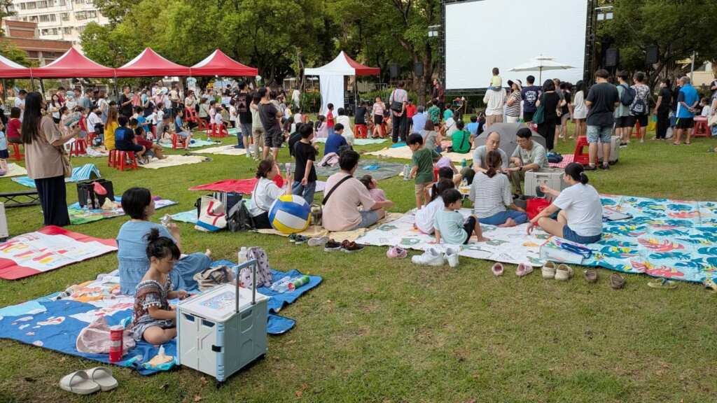 ▲彰化市公所公用事業課精心策劃,推出為期三週適合親子攜手參加的「彰化童樂會」,首場於8月9日在彰化市文心街的延平公園驚艷登場。(彰化市公所提供)