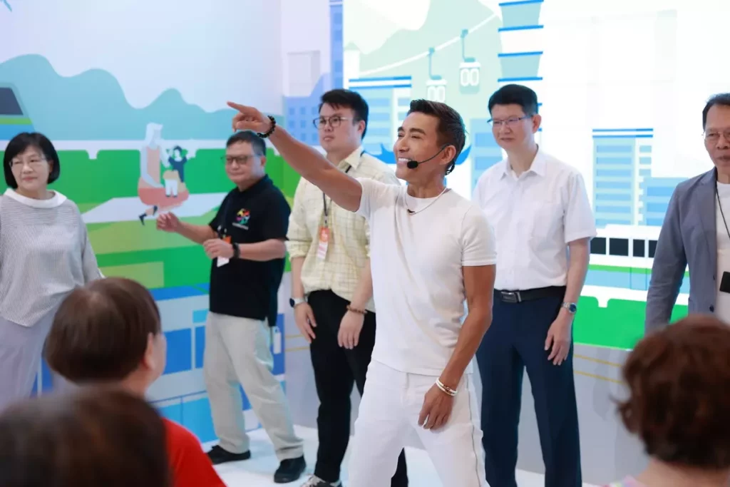 開幕大來賓潘若迪老師帶來熱舞表演,並帶領現場民眾舞動現場。
