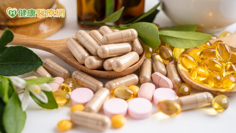 保健品吃錯反而有負擔!醫師親授5大攝取關鍵