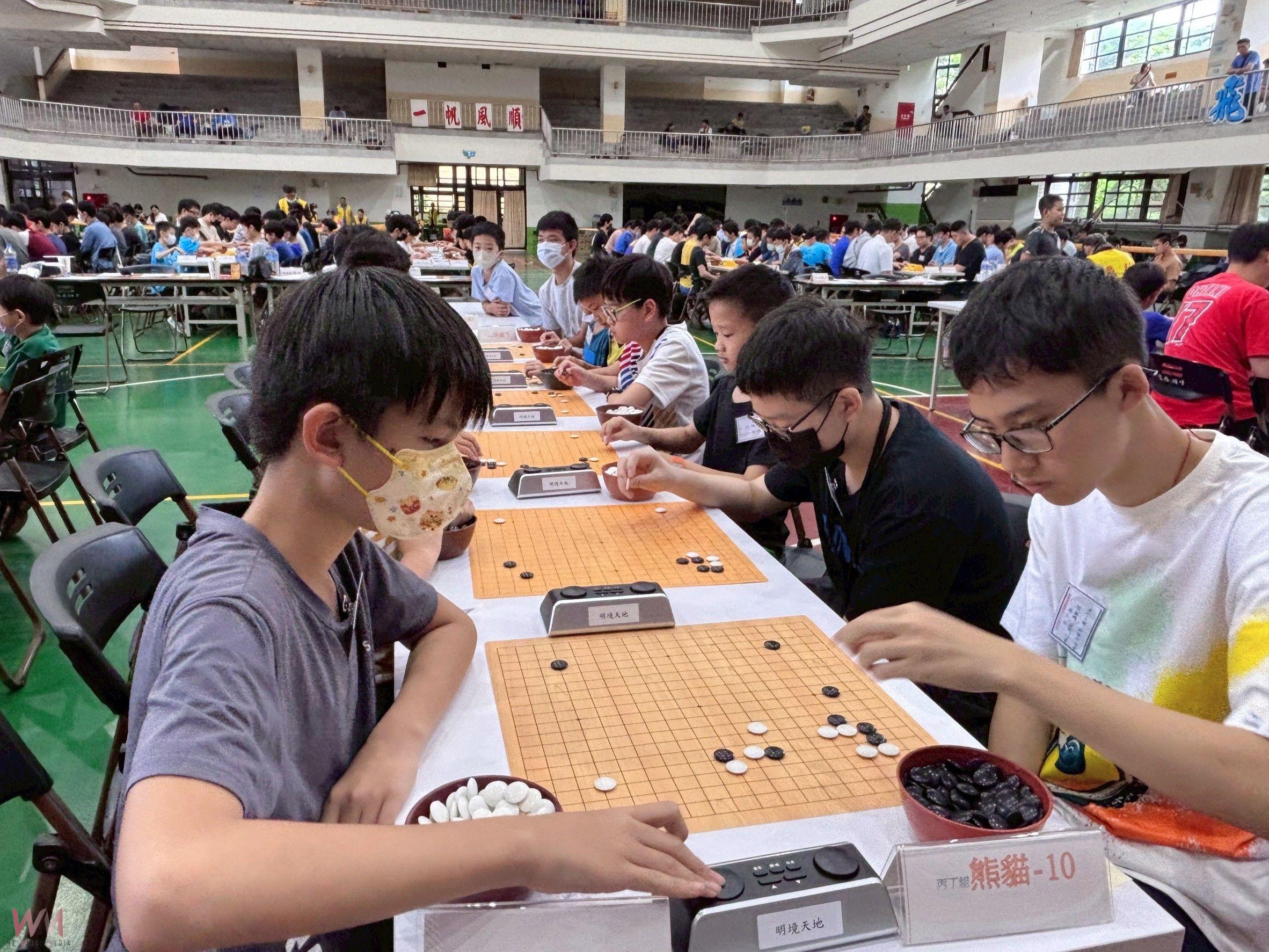 提升競技全民化!台中主委盃圍棋首次團體戰 逾200名棋友組隊鬥智 - https://www.watchmedia01.com