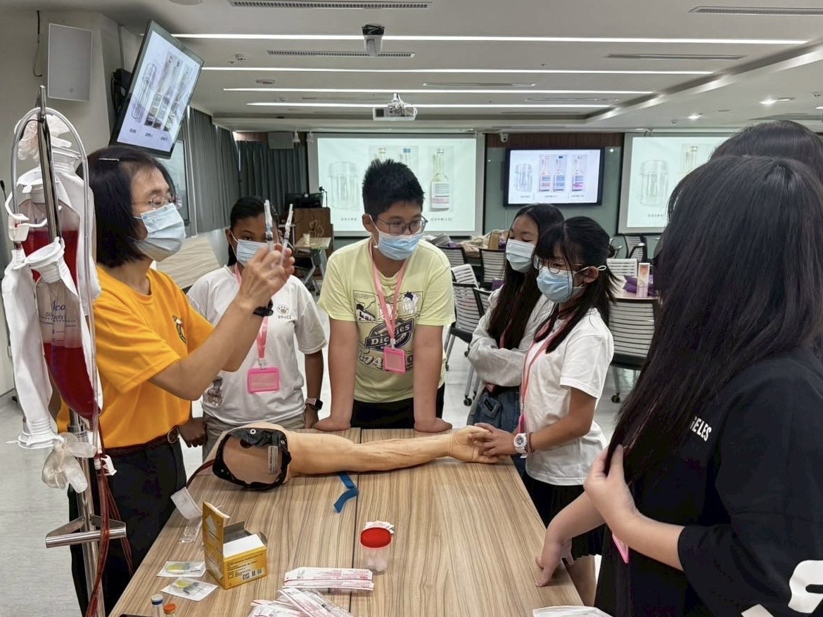 啟發醫療夢想　秀傳醫院辦青少年醫事檢驗體驗營 - https://www.watchmedia01.com