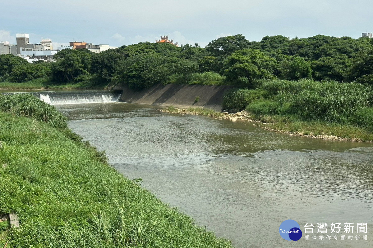 老街溪(大園區心園橋至老街溪橋)河川區域容積移轉計畫發布實施。