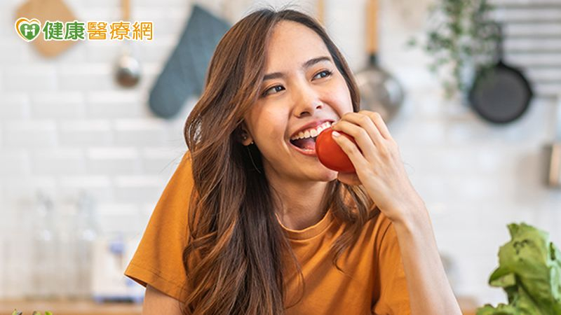 吃水果能減肥？醫師教你健康瘦身的正確觀念