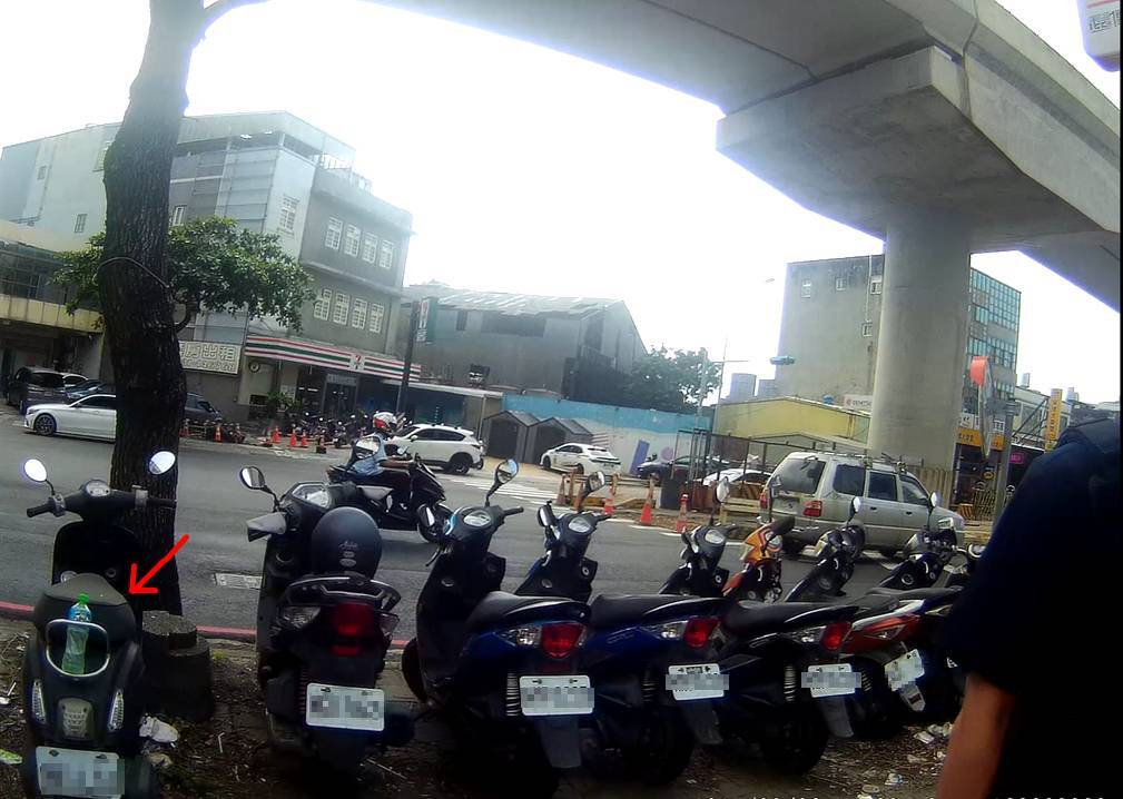 收稅單才想到!男子機車放半年忘停哪 大園警暖心助尋回 373952 0