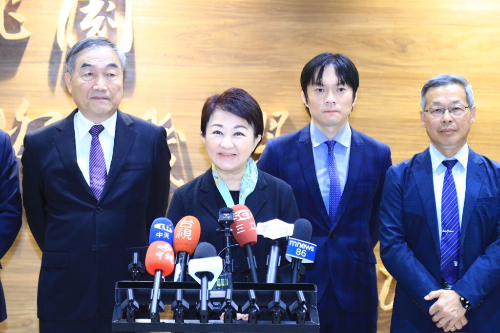 城市外交目標全面達成 盧秀燕訪澳返台:成果豐碩非常順利 1 市長受訪01