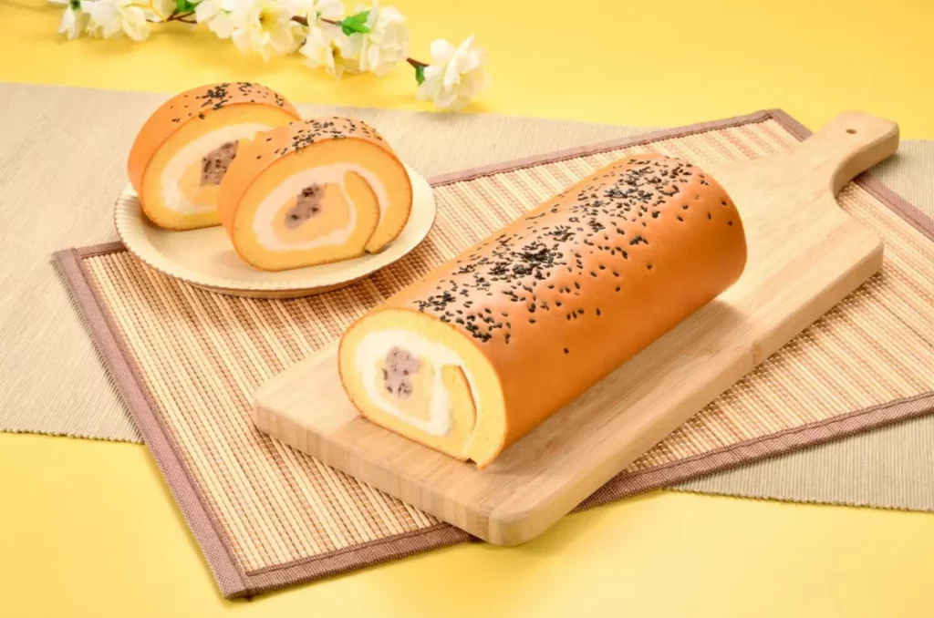 亞尼克蛋黃酥風味生乳捲,售價525元