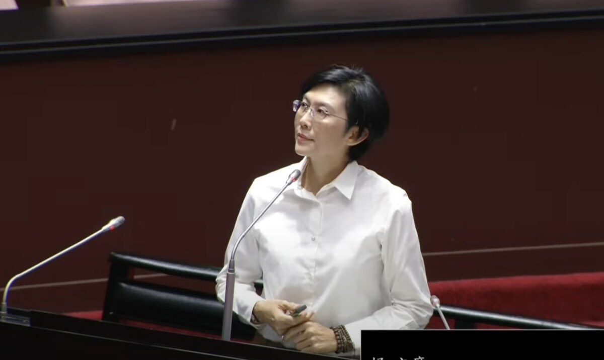 ▲林岱樺爭取9月普發1萬元,批560億復建預算不足。
