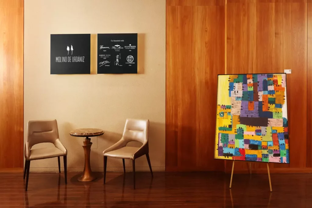 薛喻鮮 ╳ 慕舍酒店「MVSA繆思系列」畫作暨攝影個展—GF作品《月之行李箱》