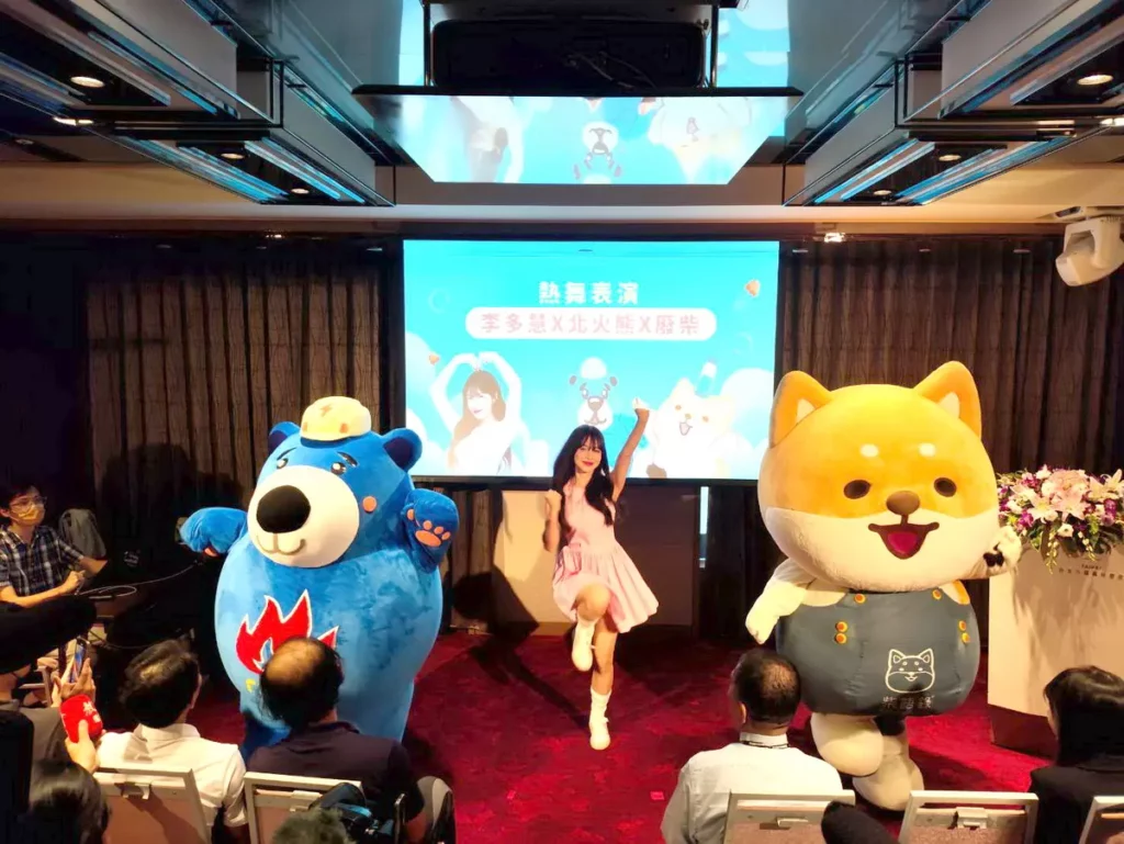「海漫步的日子」秋季健走活動特別邀請人氣啦啦隊成員李多慧擔任應援大使