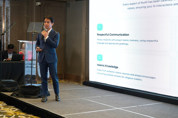 Zetrix AI 推出全球首個伊斯蘭教義大語言模型「NurAI」