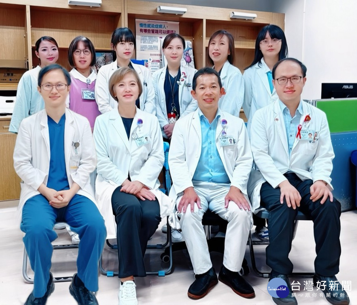 健保新制上路　      部桃PICC團隊（如圖）助病人免住院打抗生素