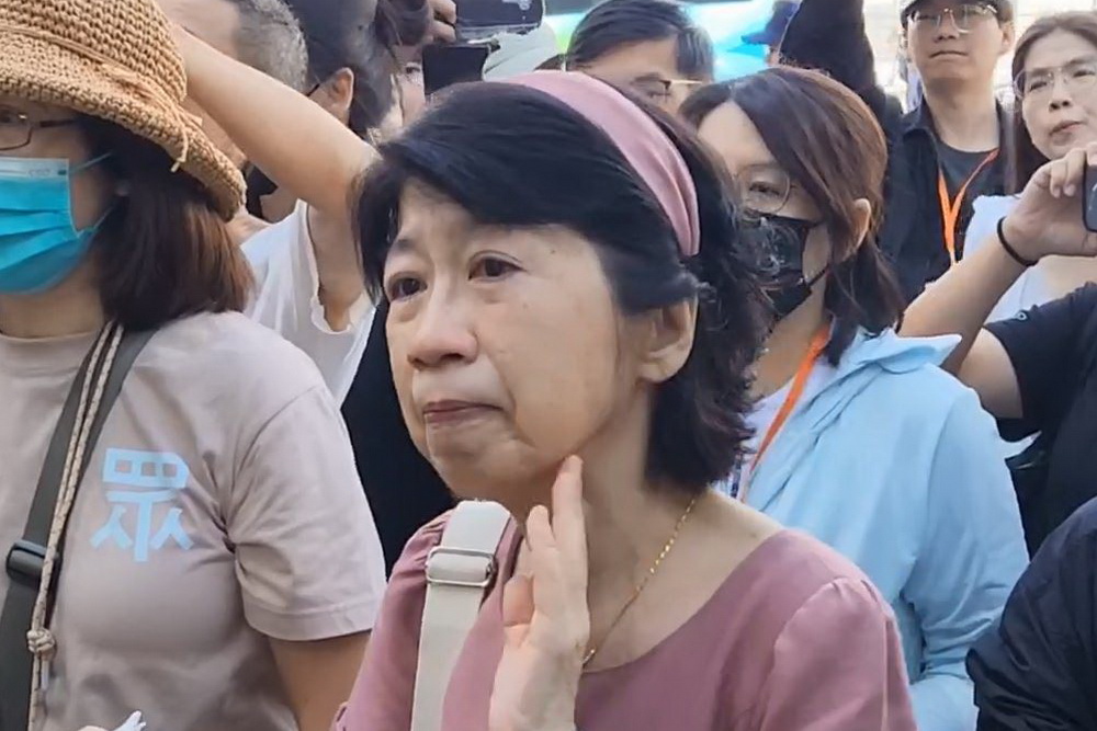 陳佩琪開庭暴走 法檯咆哮遭管束 184 陳佩琪開庭暴走 法檯咆哮遭管束 183