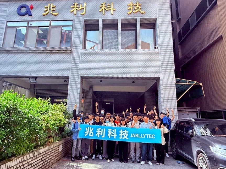 龍華科大、桃竹苗分署安排職場參訪 助青年學子掌握產業脈動 g6wf56q