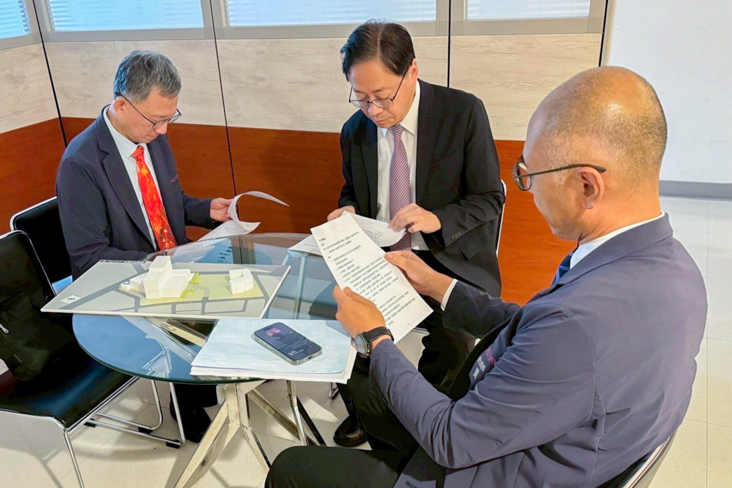 張善政向中央爭取自建自營桃園市立醫院 滿足地方醫療需求 S 150700132 0 0 scaled