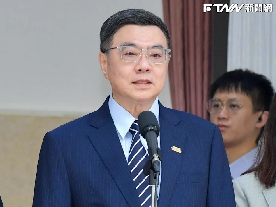 行政院長卓榮泰呼籲部會加強與朝野溝通以爭取支持。(圖／行政院)